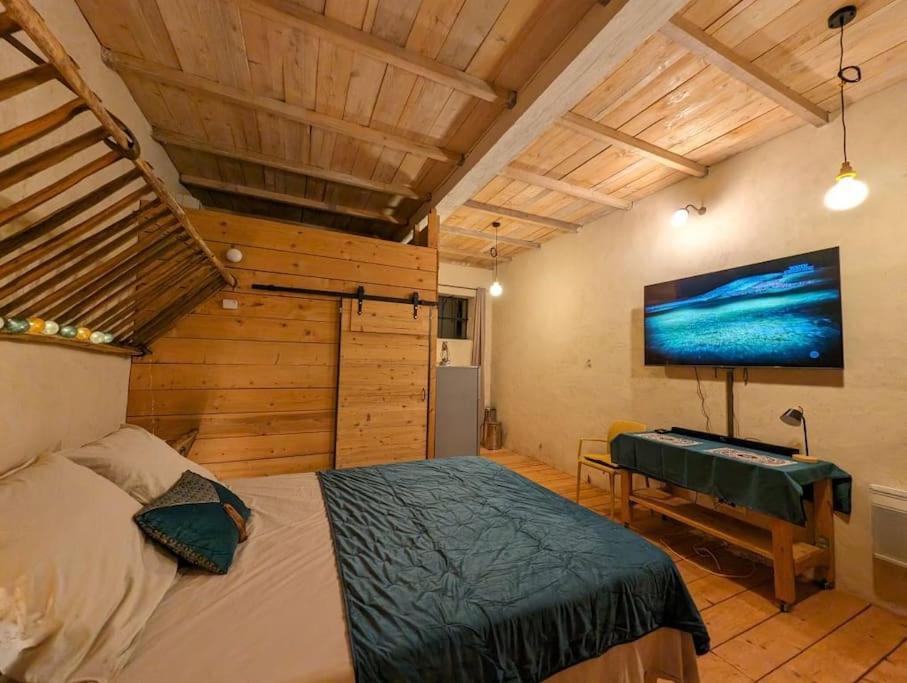 Logement - Studio Independant A Perouges Luaran gambar